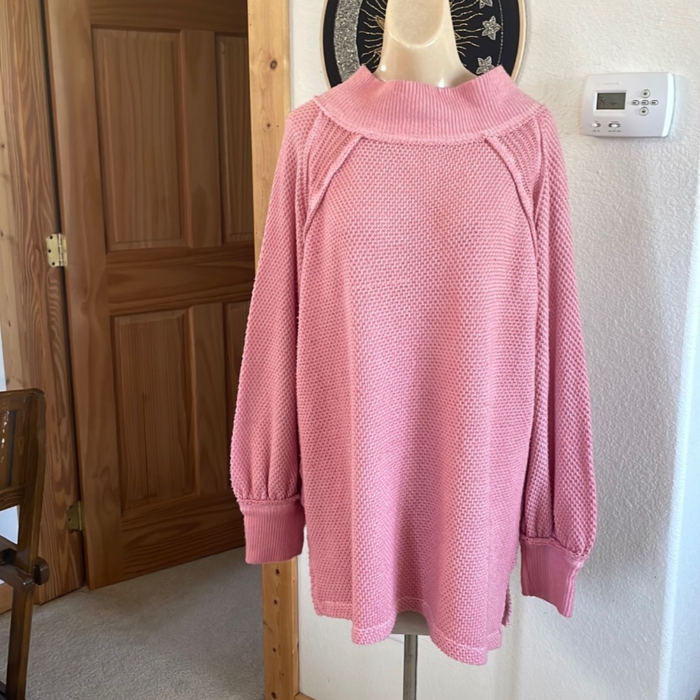 Free people oversized sweater.